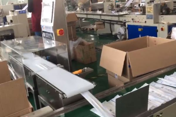 檢測(cè)筷子重量不達(dá)標(biāo)自動(dòng)剔除氣吹方式客戶(hù)使用實(shí)拍