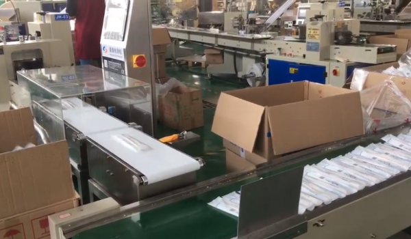 生產(chǎn)流水線快遞分揀秤,食品類凈重全自動稱重分揀機