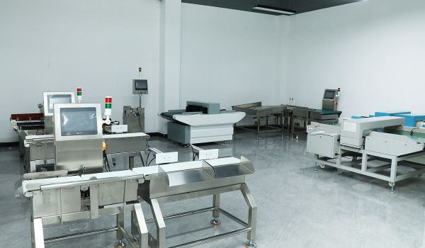 自動稱重機、自動分級秤和自動檢重秤的區(qū)別于功能介紹